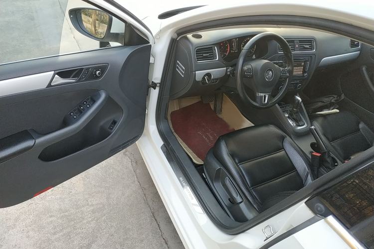 Used Volkswagen Sagitar 2014 1.4TSI BlueMotion Edition
