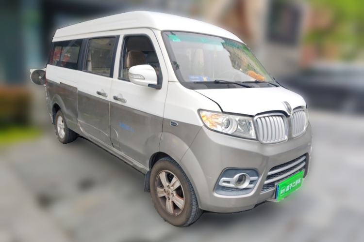 Used Jinbei New Hiace X30L 2016 1.5L Business Edition DLCG14 Front Right 45 Deg