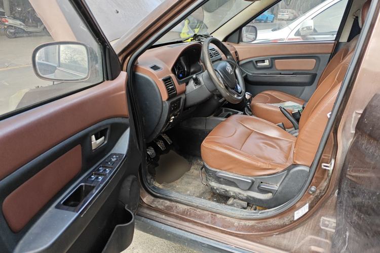 Used BAIC Weiwang M35 2016 1.5L Comfort DAM15
