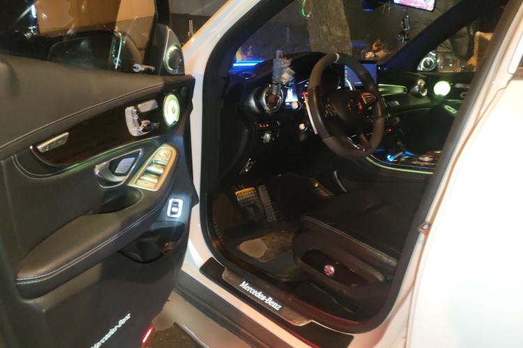 Used Mercedes-Benz GLC 2019 Facelift GLC 260 L 4MATIC Luxury Model Driver Seat