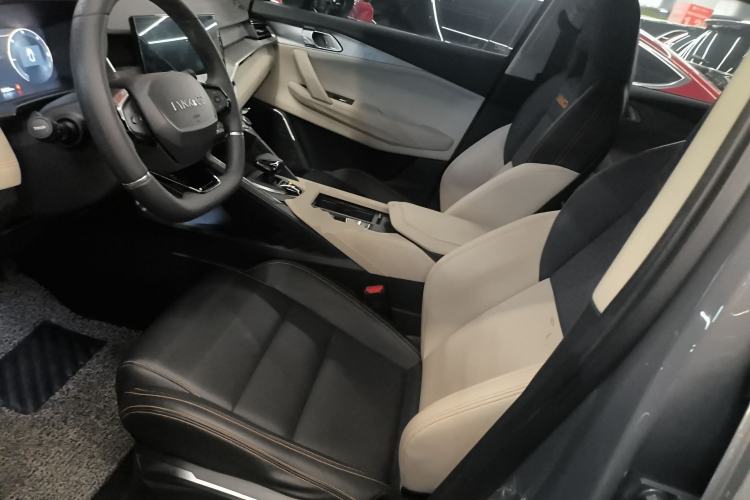 Used Lynk & Co 06 EM-P 2020 PHEV Plus
