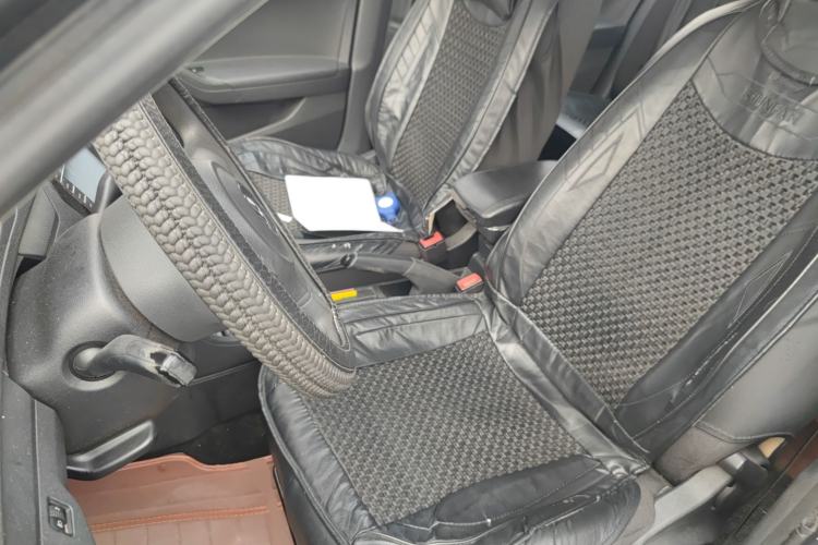 Used Volkswagen Jetta 2015 Value Edition 1.6L Manual Fashionable Style