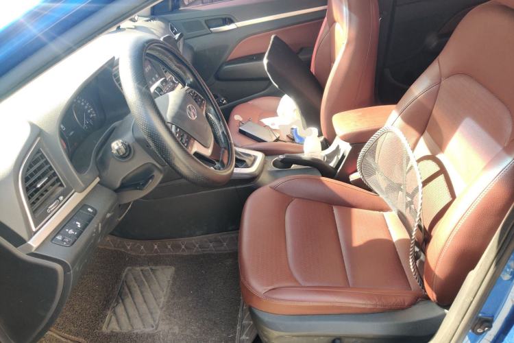 Used Hyundai Elantra (6th Generation / Lingdong) 2016 1.6L Automatic ZhiXuan · Luxury Version Left Front Seat