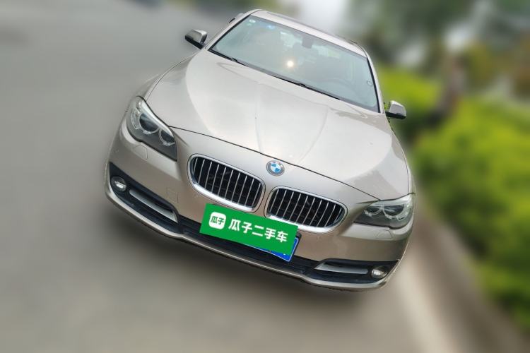 Used BMW 5 Series 2014 525Li Leading Model

