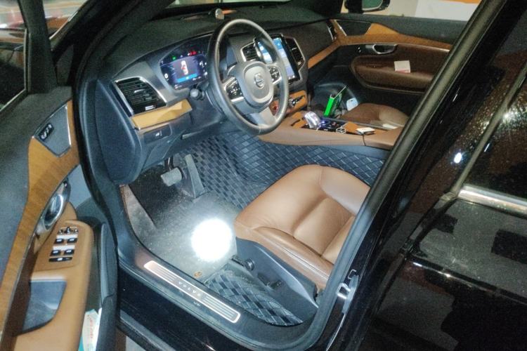 Used Volvo XC90 2024 B6 Zhiyi Luxury 7-Seater