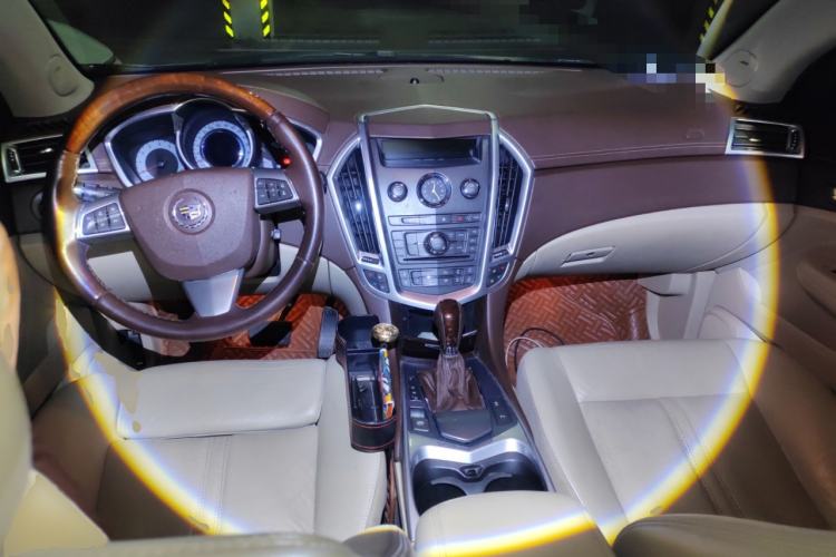 Used Cadillac SRX 2011 3.0L Flagship Edition Center Console