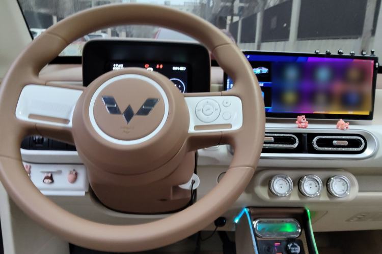 Used Wuling Hongguang MINIEV 2024 3rd Generation 215km Advanced Version