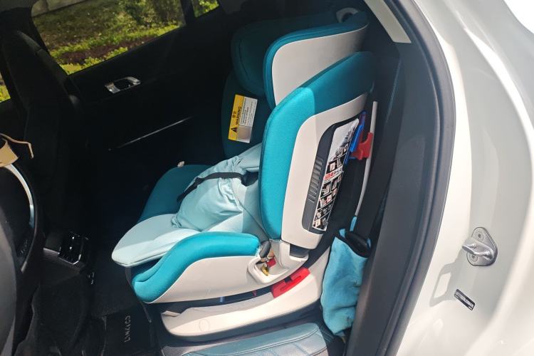 Used Lynk & Co 05 2020 2.0TD Two-Wheel Drive Shine Halo
