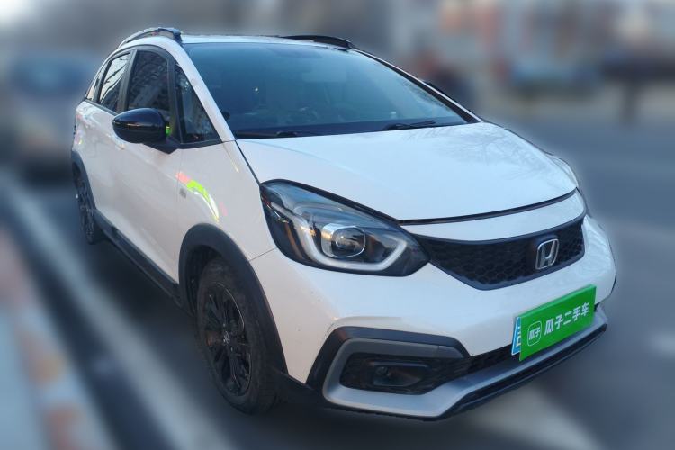 Used Honda LIFE 2021 1.5L CVT CRO-S Fun Edition Front Right 45 Deg