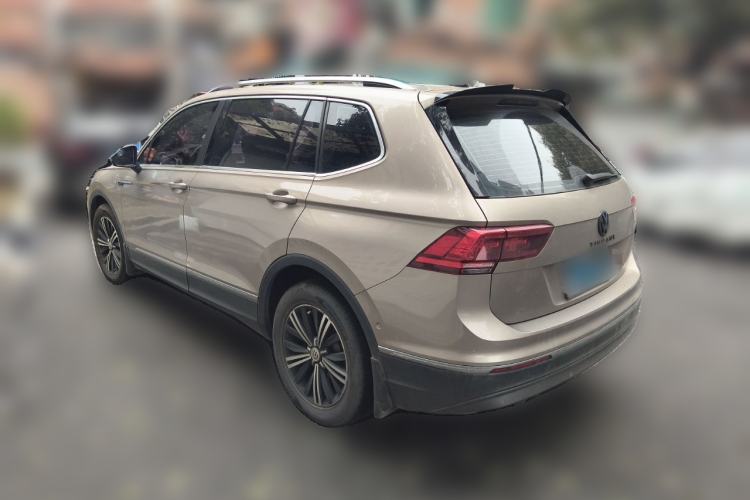 Used Volkswagen Tiguan L 2017 330TSI Automatic Two-Wheel Drive Flagship Edition