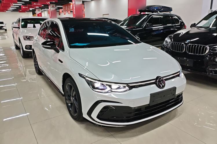 Used Volkswagen Golf 2023 Facelift 280TSI DSG R-Line Exterior 1