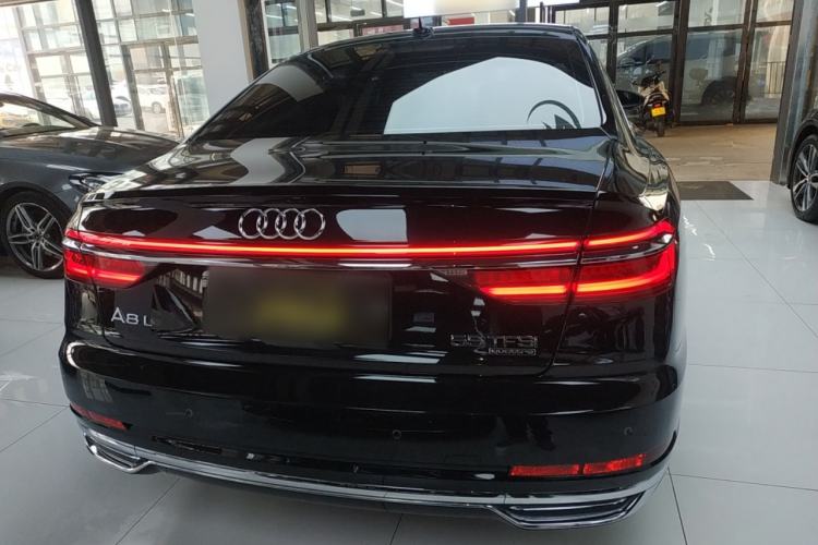 Used Audi A8 2022 A8L 50 TFSI quattro Comfort Edition Collector's Model
