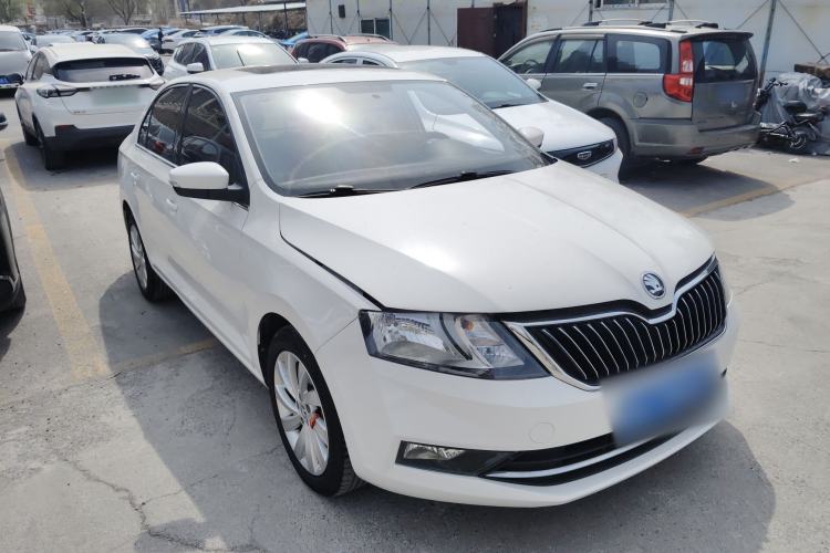 Used Skoda Rapid 2018 1.6L Automatic Comfort Edition
