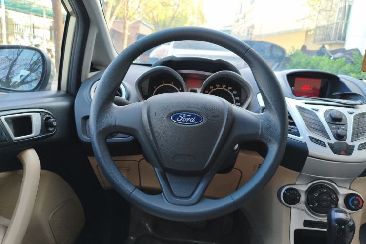 Used Ford Fiesta 2011 Sedan 1.5L Automatic Fashion Edition Steering Wheel