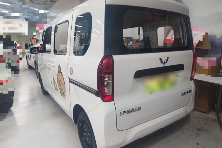 Used Wuling Zhiguang New Energy 2025 Standard Model Rear Left 45 Deg