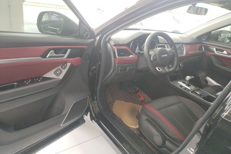 Used Haval H6 Coupe 2021 Smart Connect Version 1.5T Automatic Two-Wheel Drive Elite Model Driver Seat