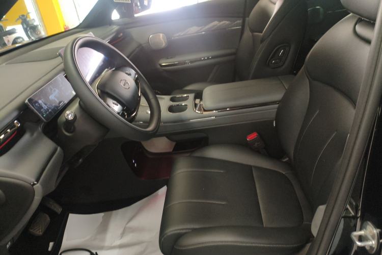 Used GAC Trumpchi Xiangwang S7 2025 Model 205km Pro+ Edition Left Front Seat