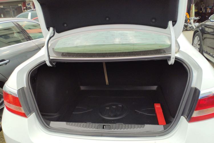 Used Buick GT 2013 GT 1.6L Manual Entry-Level Model