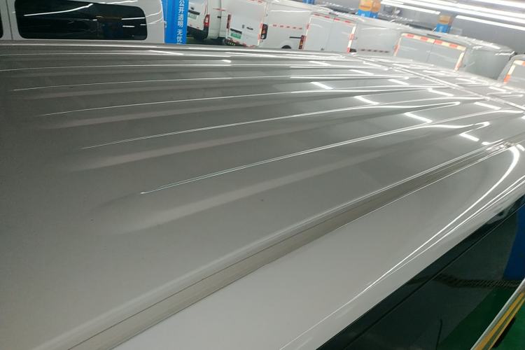 Used SAIC MAXUS Dana V1 2024 M1 Long-Wheelbase Low-Roof Passenger Version (64 kWh)
