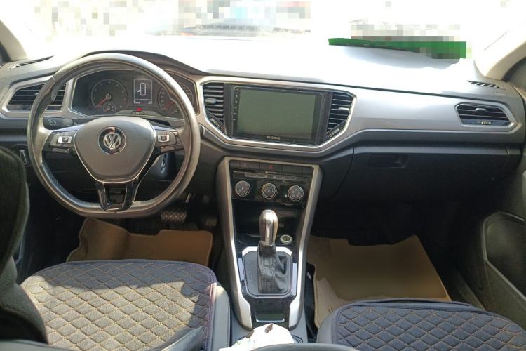 Used Volkswagen T-ROC 2018 230TSI DSG Two-Wheel Drive Advanced Version China VI Standard
