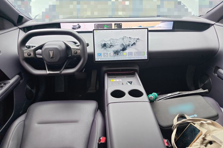 Used Avatr 06 2025 Ultra Pure Electric Edition