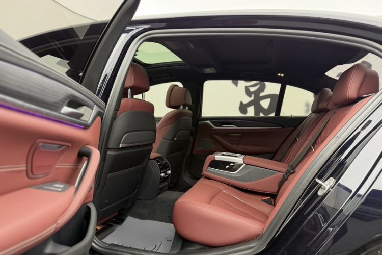 Used BMW 5 Series 2022 530Li Luxury Edition M Sport Package