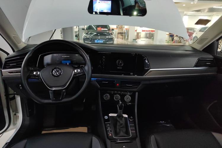 Used Volkswagen Sagitar 2021 280TSI DSG Comfort Connect Edition Center Console