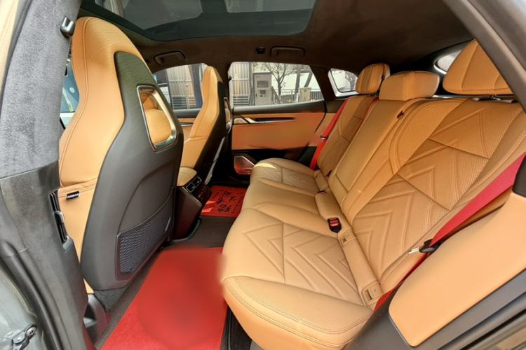 Used Zeekr 001 2023 ME Edition 100 kWh Interior 5