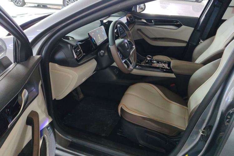 Used BYD Qin PLUS 2024 Honor Edition EV 510KM Leading Model