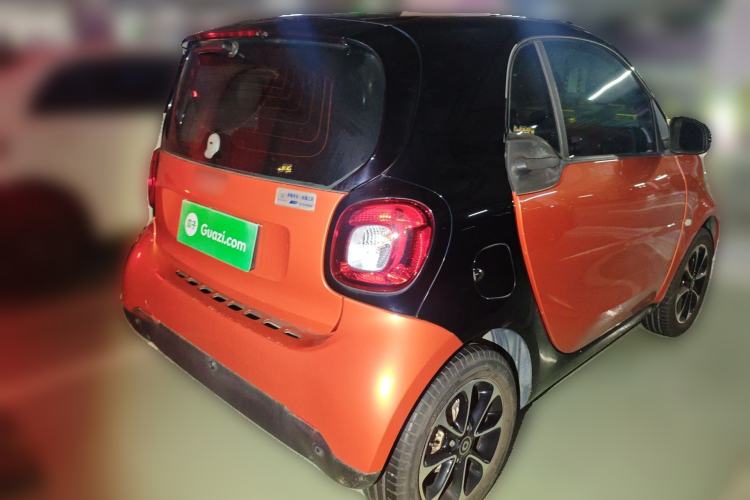 Used smart fortwo 2015 1.0L 52 kW Hardtop Passion Edition
