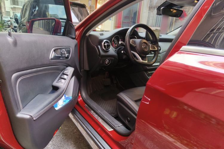 Used Mercedes-Benz GLA 2019 GLA 200 Fashion Model Driver Seat