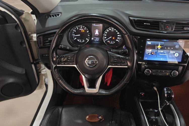 Used Nissan X-Trail 2019 2.0L CVT Smart Connect Comfort Edition 2WD Steering Wheel