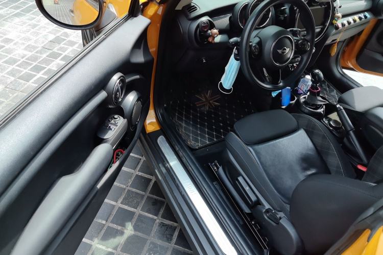 Used MINI 2016 1.5T COOPER Avant-Garde