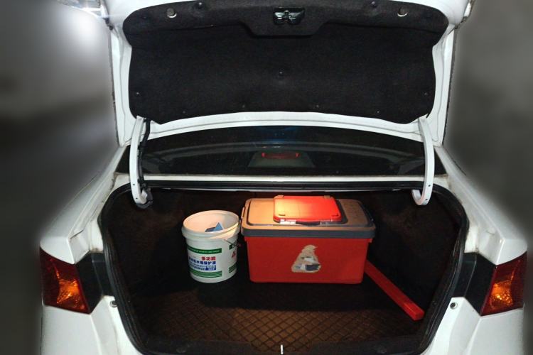 Used Roewe 350 2014 1.5L Automatic Xunyue Version
