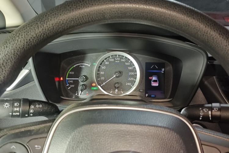 Used Toyota Corolla 2022 Dual-Motor 1.8L E-CVT Pioneer Edition
