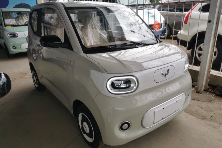 Used Wuling Hongguang MINIEV 2024 3rd Generation 215km Youth Edition
