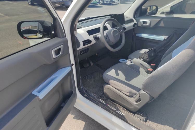 Used Geely Galaxy Panda 2024 Panda Mini 200km Endurance Bear
