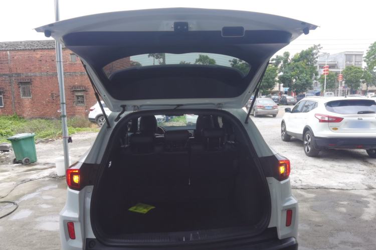Used Honda XR-V 2021 1.5L CVT Classic Edition Trunk