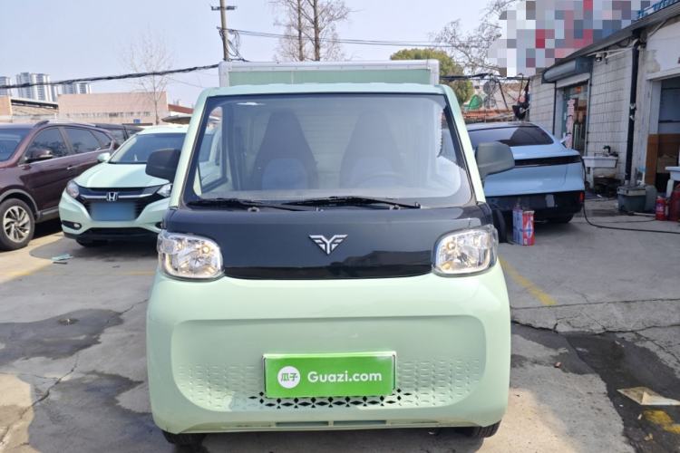 Used REACH MINI Truck 2023 140km Long Wheelbase Van Ambition Version Front