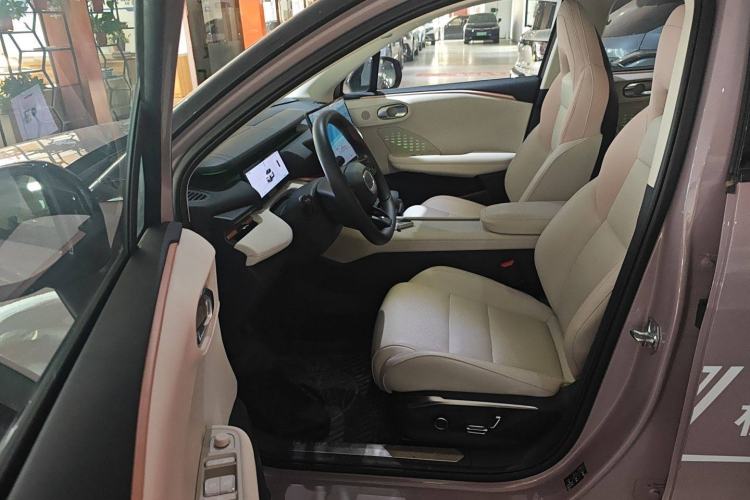 Used Lynk & Co 06 EM-P 2025 EM-P 126 Long-Range Halo