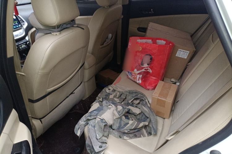 Used CHANGAN Eado 2015 1.6L Manual Luxury Model China IV Standard Left Rear Seat