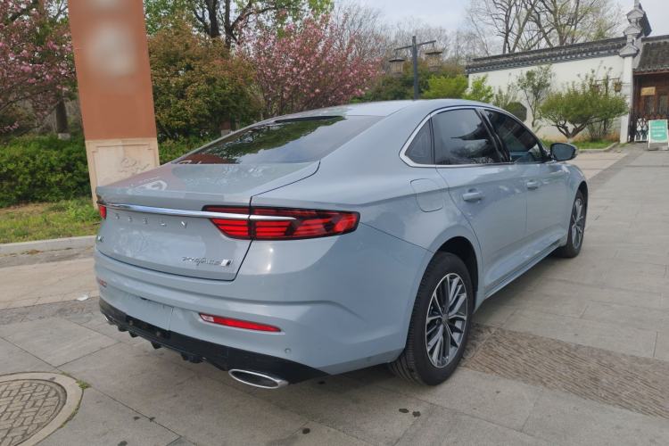 Used Geely Auto Preface 2025 Dongfang Yao 1.5TD Jinghong Edition+ Rear Right 45 Deg