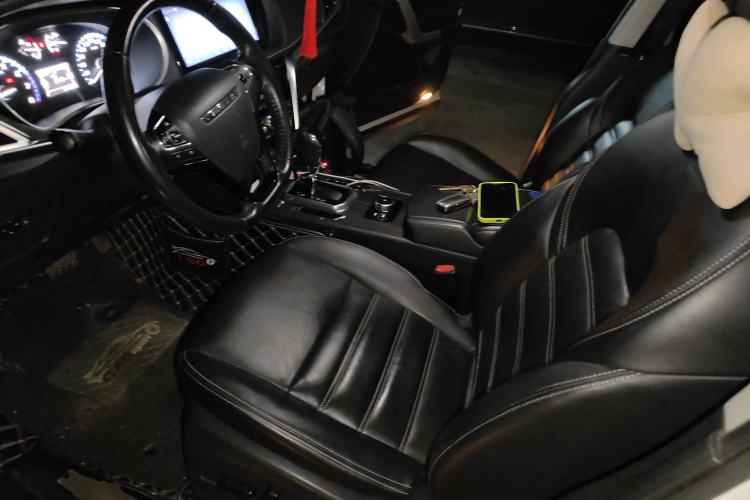 Used Venucia T90 2017 2.0L CVT Smart Edition Left Front Seat