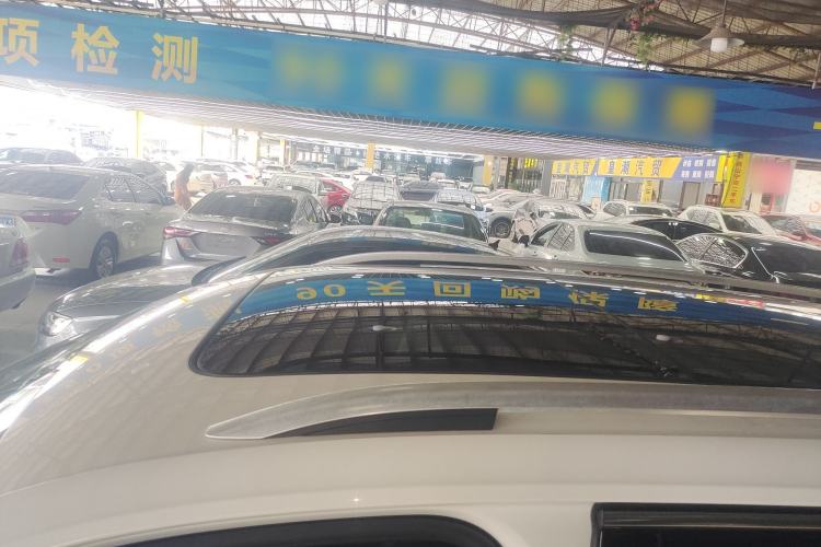 Used Volkswagen Tiguan L 2019 330TSI Automatic Two-Wheel Drive Panoramic Comfort Edition China VI Standard Roof