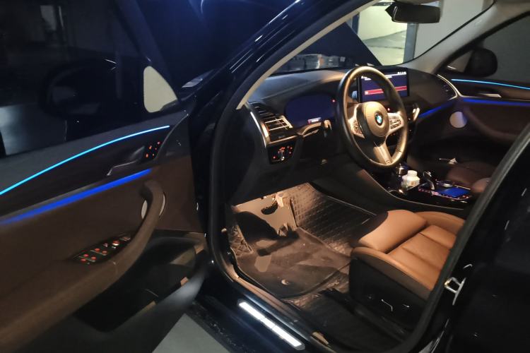 Used BMW X3 2023 xDrive30i Leading Model M Night Edition Package Driver Seat