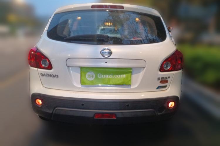 Used Nissan Qashqai 2015 2.0 XL Coolfire CVT 2WD Rear