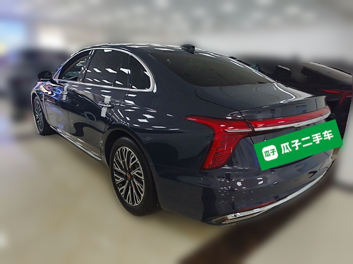 Hongqi H5 2023 2.0T Automatic Smart Connect Flagship Edition - Chinese Trim Ling — снимка 4