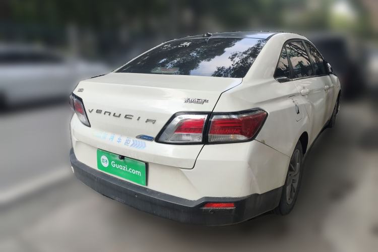 Used Venucia D60 2021 PLUS 1.6L XL CVT Yue Ling Edition