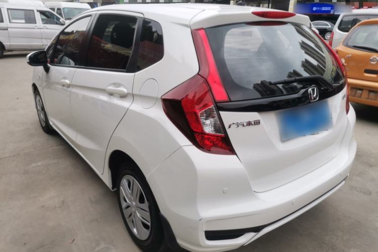 Used Honda Fit 2018 1.5L CVT Comfort Version Exterior 2