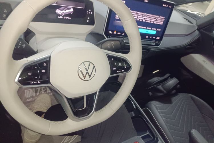 Used Volkswagen ID.3 2025 Smart Model Outstanding Oxygen Edition Center Console